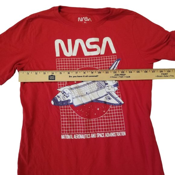 Teen Unisex Graphic T Tshirt XL NASA Red Spaceship Space Shuttle Juniors Tagless - Picture 9 of 14